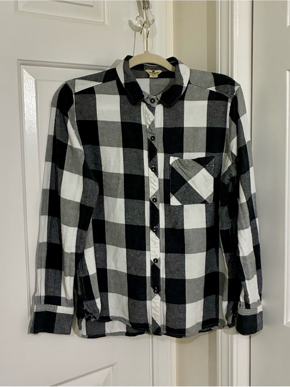 Woolrich Black and White Buffalo Check Women's Button-Down Shirt